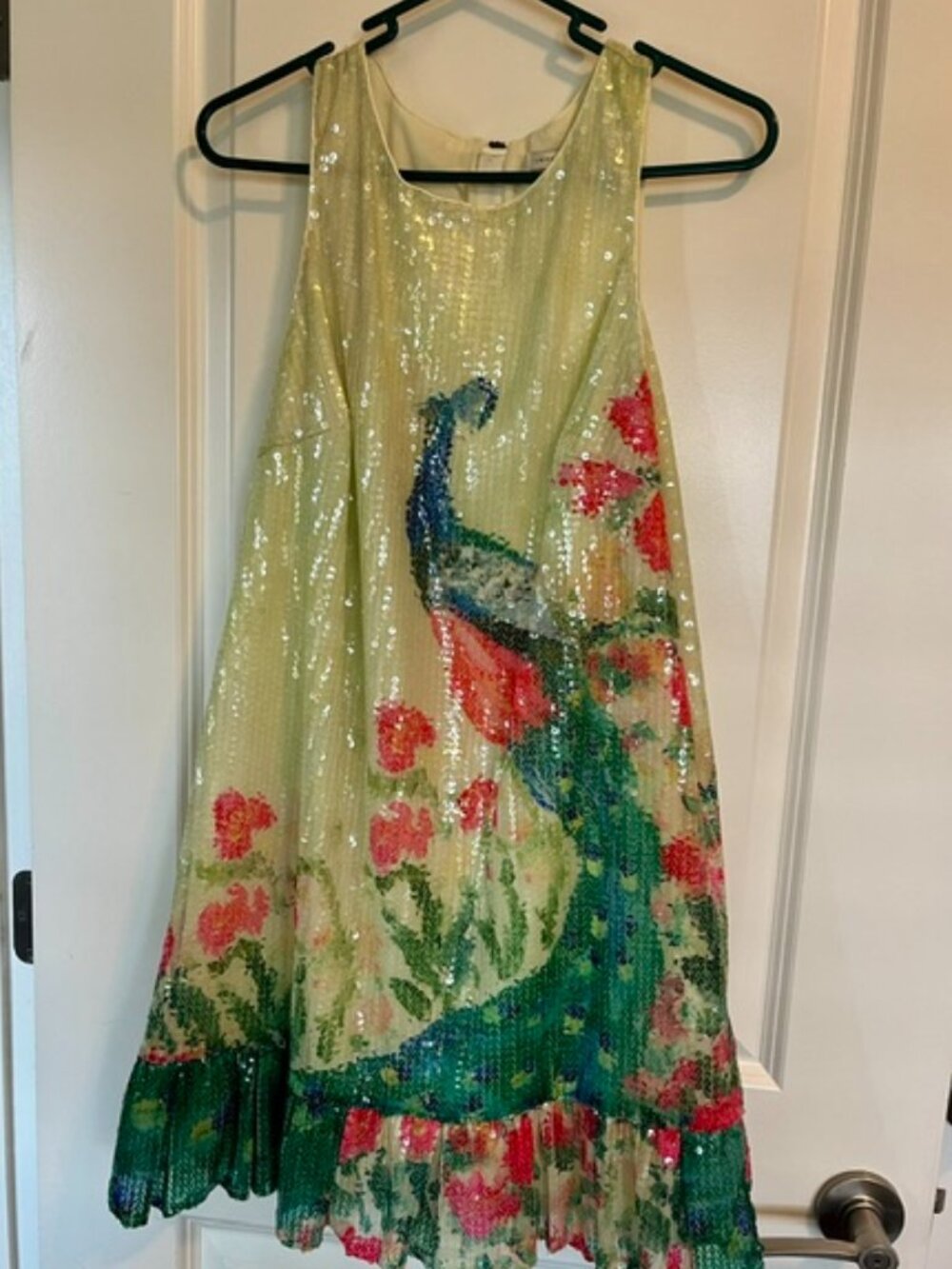 Ultimate Party Dress! Sleeveless Peacock Sequins. Size 10